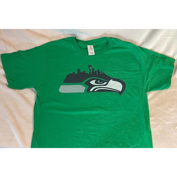 Seattle SeaHawks Fan/Dog Bundle SZ Large - 5 Pieces - Picture 3 of 6